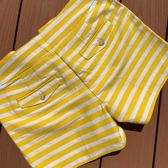 Loft Riviera Short - Picture 3 of 5